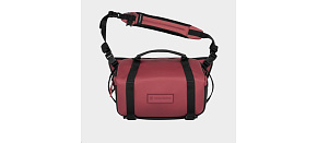 WANDRD ROGUE Sling 9L Rhone Burgundy WANDRD ROGUE Sling 9L Rhone Burgundy