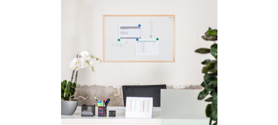 Magnetická tabule AVELI 40x60, dřevěný rám